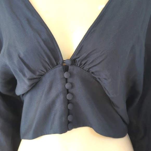 Zara Buttoned Front Crop Top - Picture 10 of 16